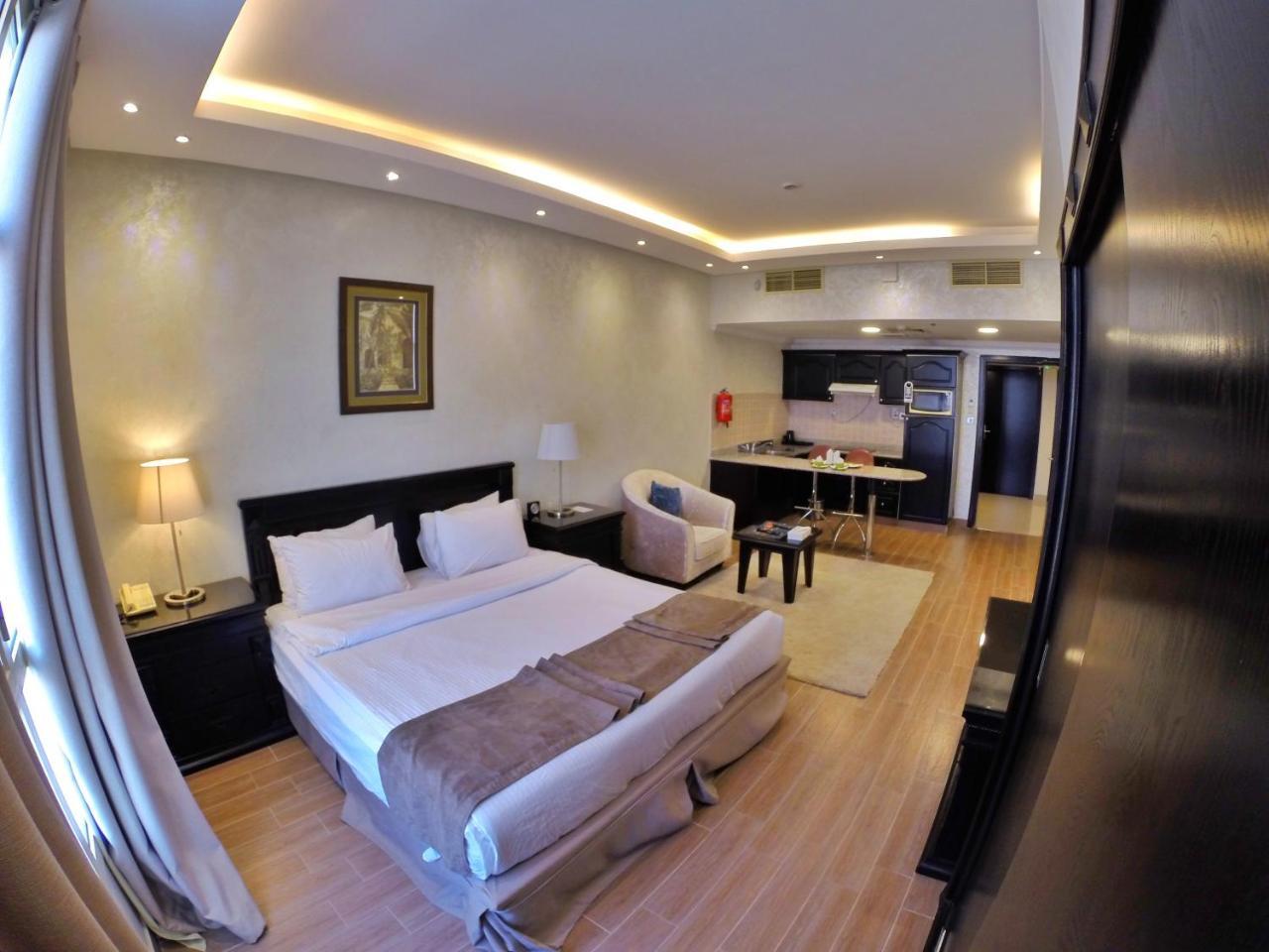 Le Park Hotel Ντόχα Εξωτερικό φωτογραφία